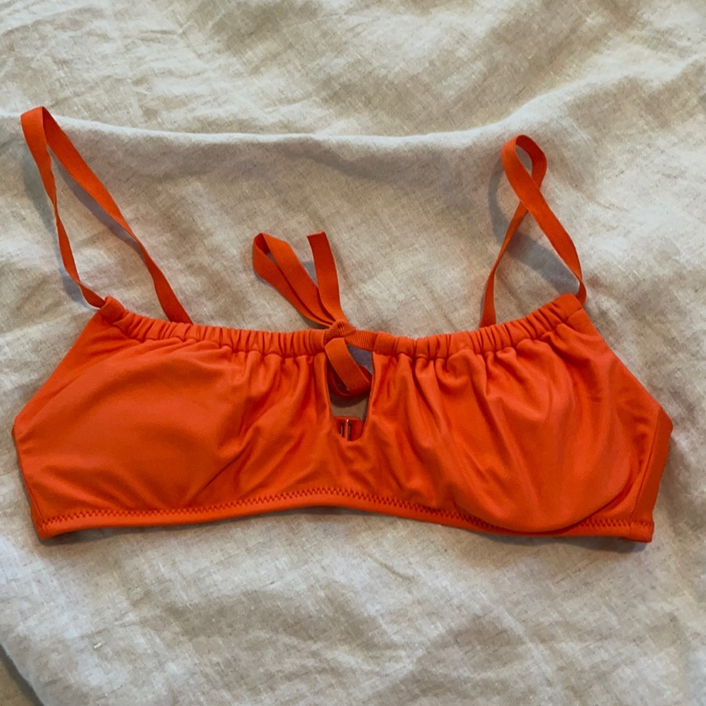 bikini top